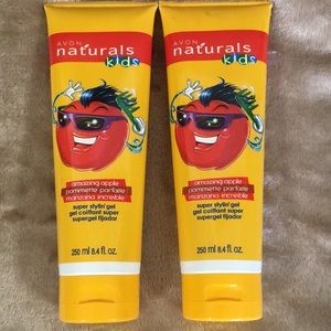 New Avon Naturals Kids Amazing Apple Stylin’ Gel